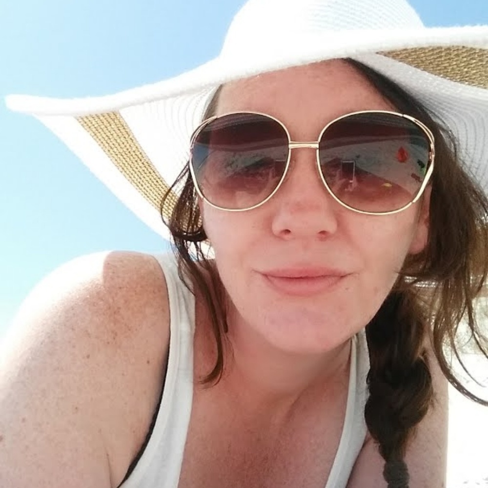 Meet your Posher, Jenny
